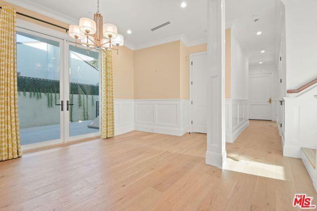 1153 S Clark Dr - Photo 3 of 8