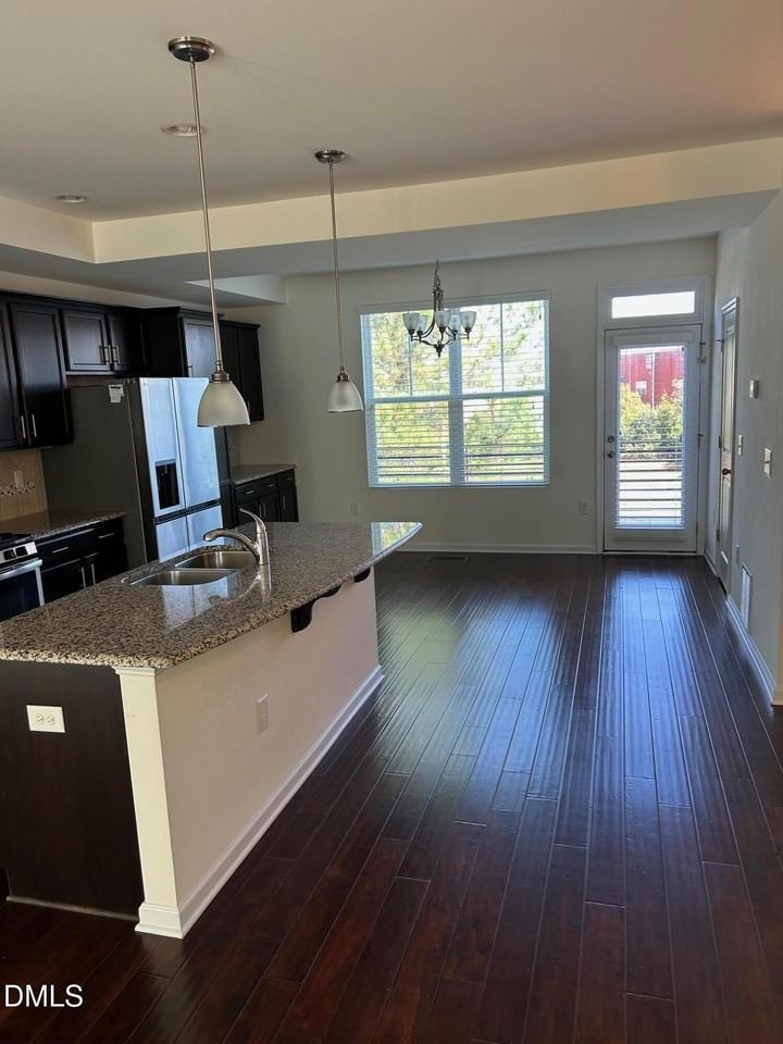 4110 Sykes Street - Photo 7 of 29