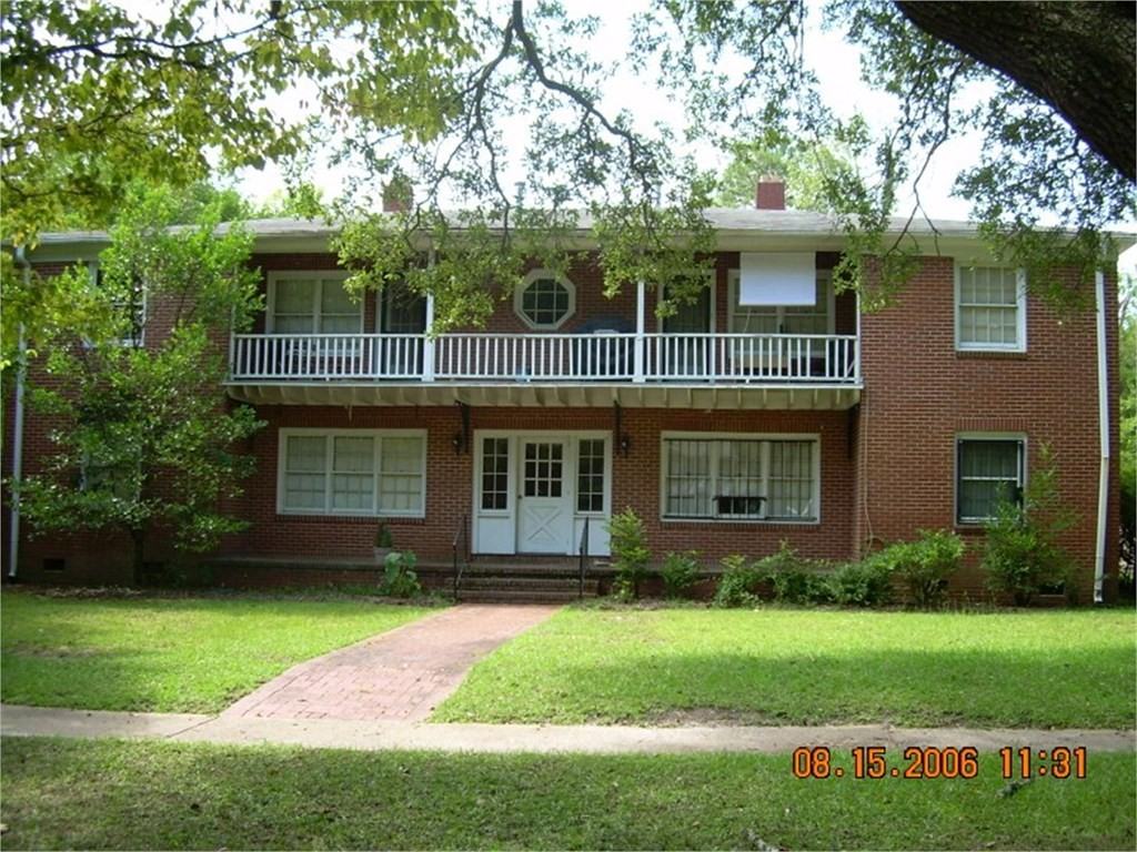 820 3rd Avenue West - Photo 2 of 3