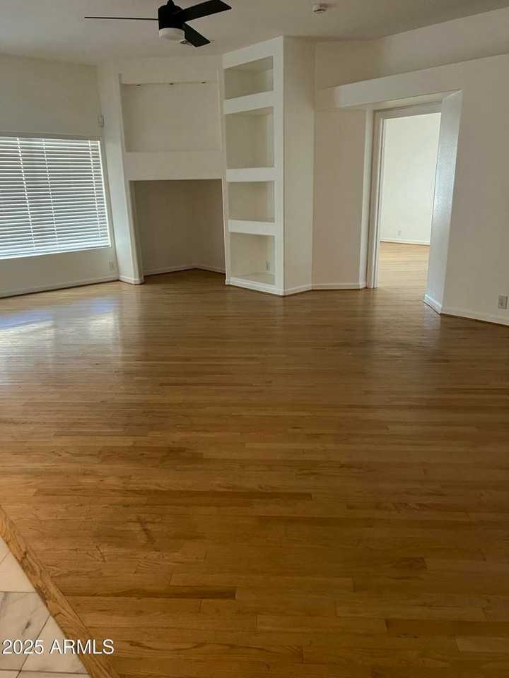 15761 N 77th Ave - Photo 6 of 6