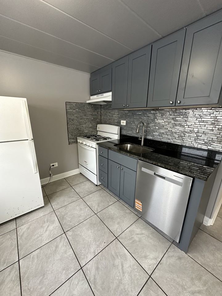 9632 Ivanhoe Ave #1A - Photo 5 of 10