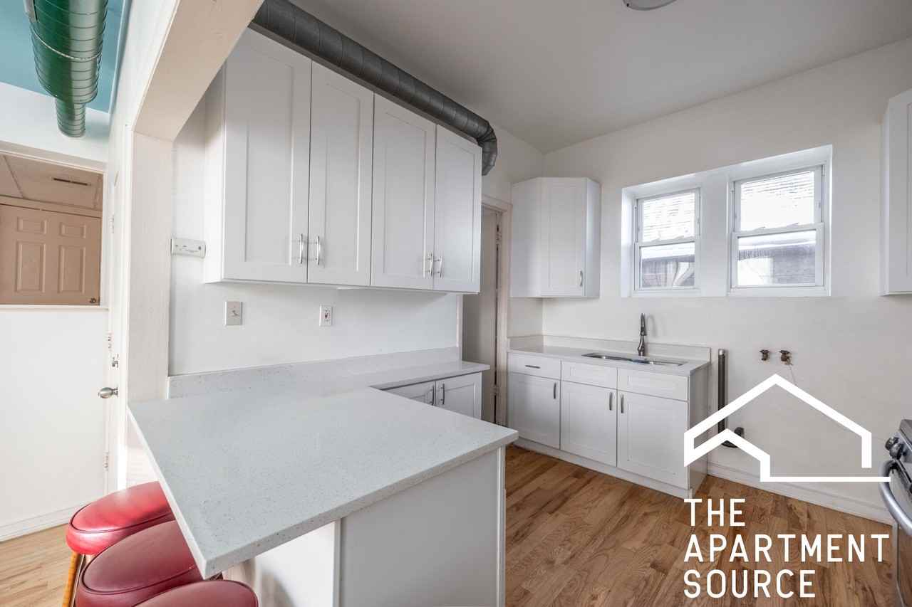 3248 W 25th St #2 - Photo 2 of 18