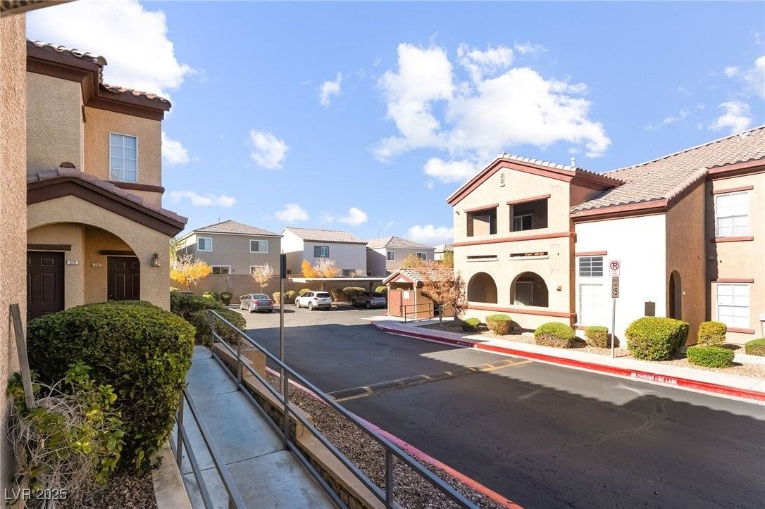 7660 W Eldorado Ln - Photo 6 of 31