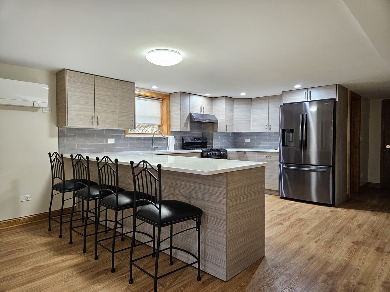 6509 Sunnyside Avenue ##G - Photo 4 of 13