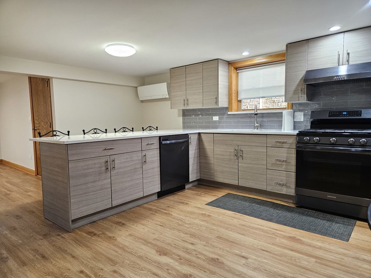 6509 Sunnyside Avenue ##G - Photo 5 of 13