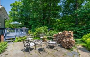 featured image of 10 Judith Ann Drive