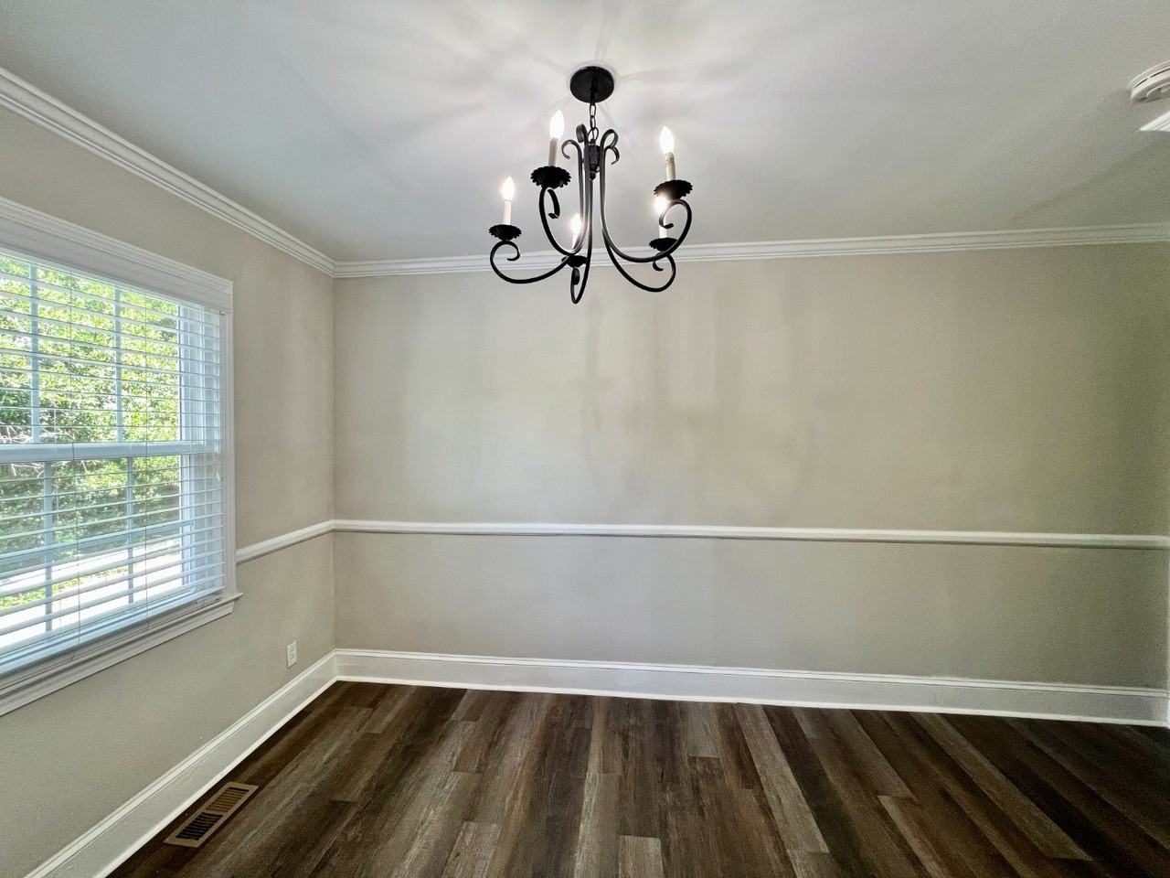 204 North Laurel Avenue - Photo 6 of 21