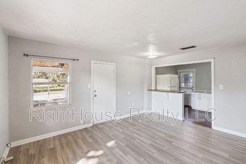 420 Euclid Avenue #1 - Photo 3 of 14