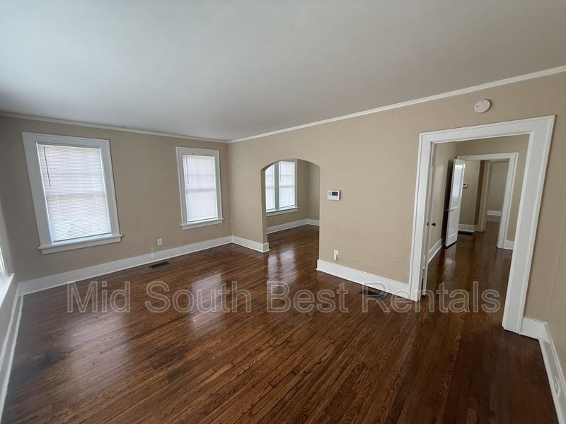 720 Stonewall Street - Photo 4 of 14