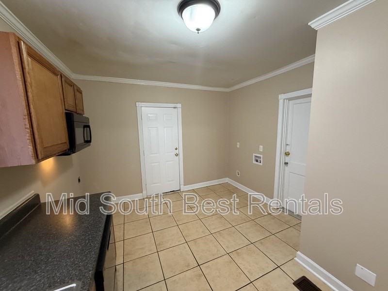 720 Stonewall Street - Photo 5 of 14