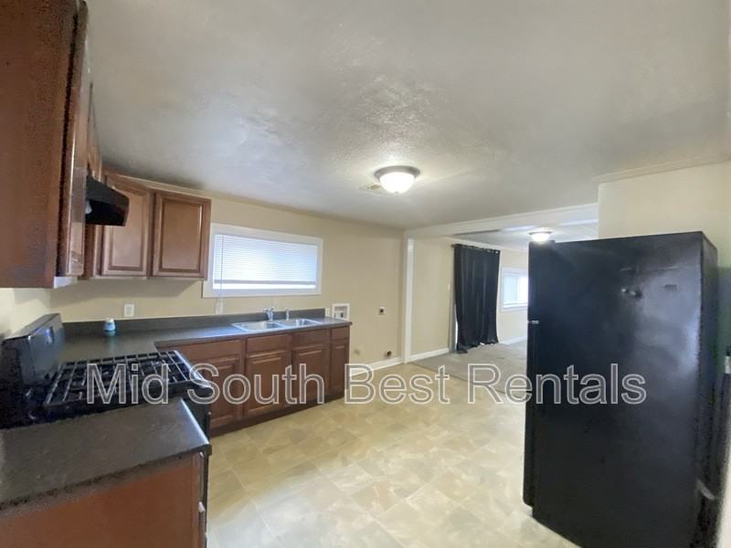 4522 West 26th Street - Photo 4 of 19