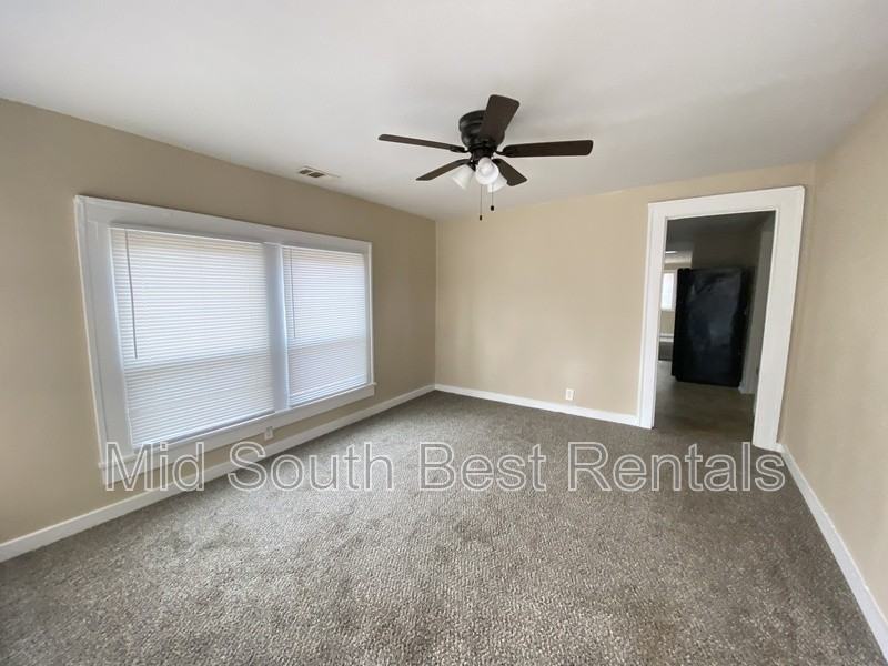 4522 West 26th Street - Photo 7 of 19