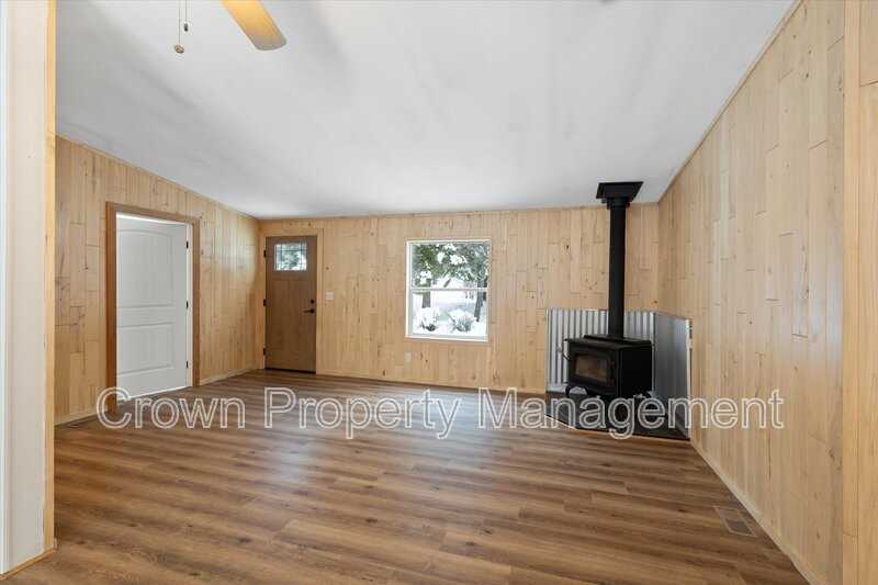 2520 East Edgewood Drive - Photo 6 of 33