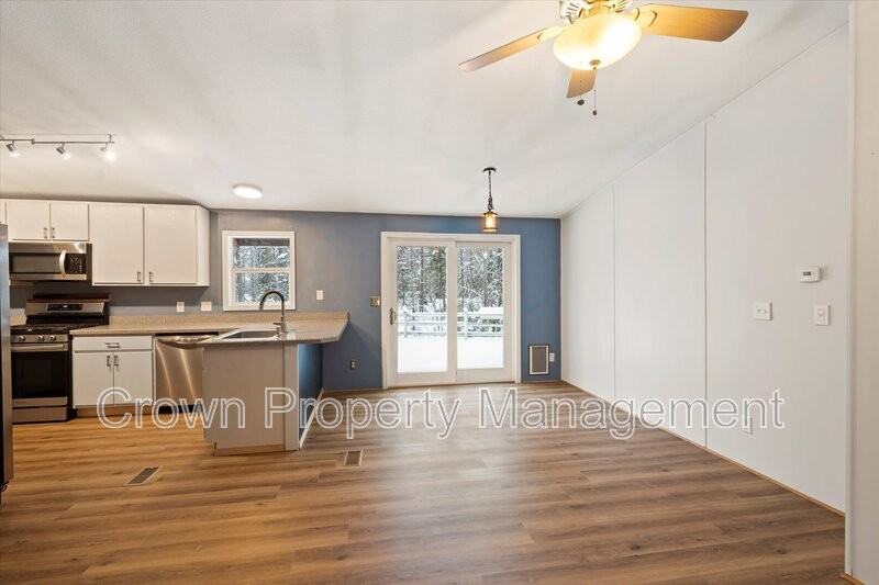 2520 East Edgewood Drive - Photo 7 of 33