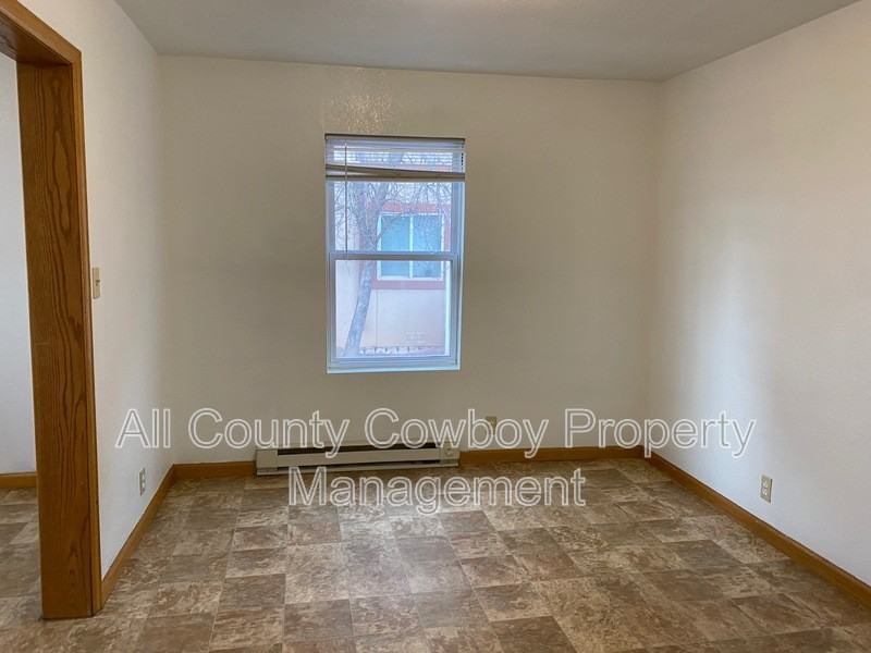 1557 Jefferson Street #A - Photo 3 of 10