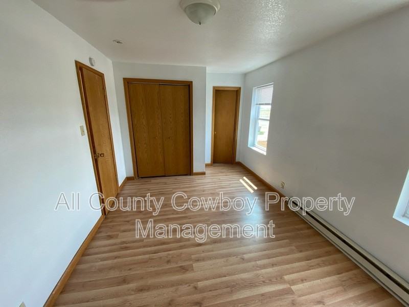 1557 Jefferson Street #A - Photo 4 of 10