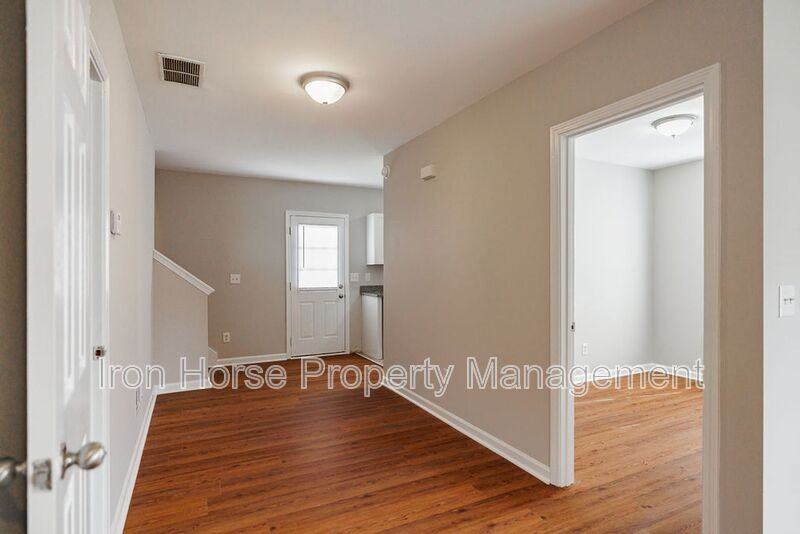 638 Mill Stone Blf #B - Photo 5 of 23