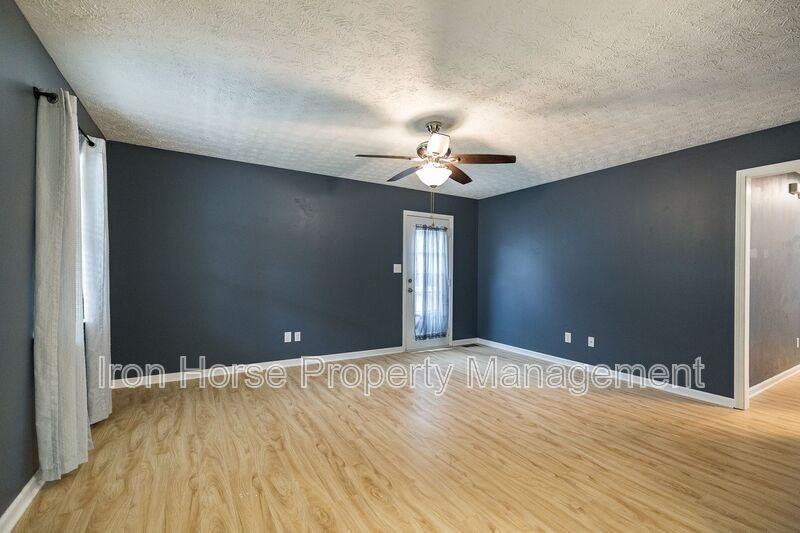 357 Mary Alice Dr - Photo 2 of 24