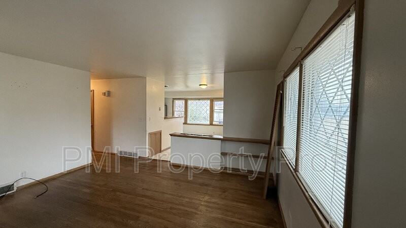 8520 W Arden Pl - Photo 2 of 17