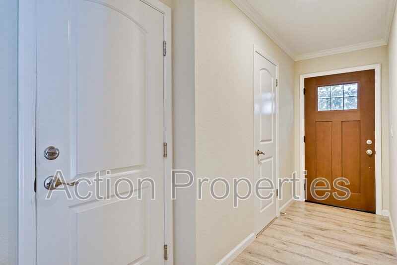 135 Brenton Court #A - Photo 4 of 28