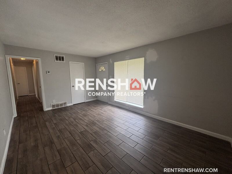 3718 Canary Cv W - Photo 2 of 13