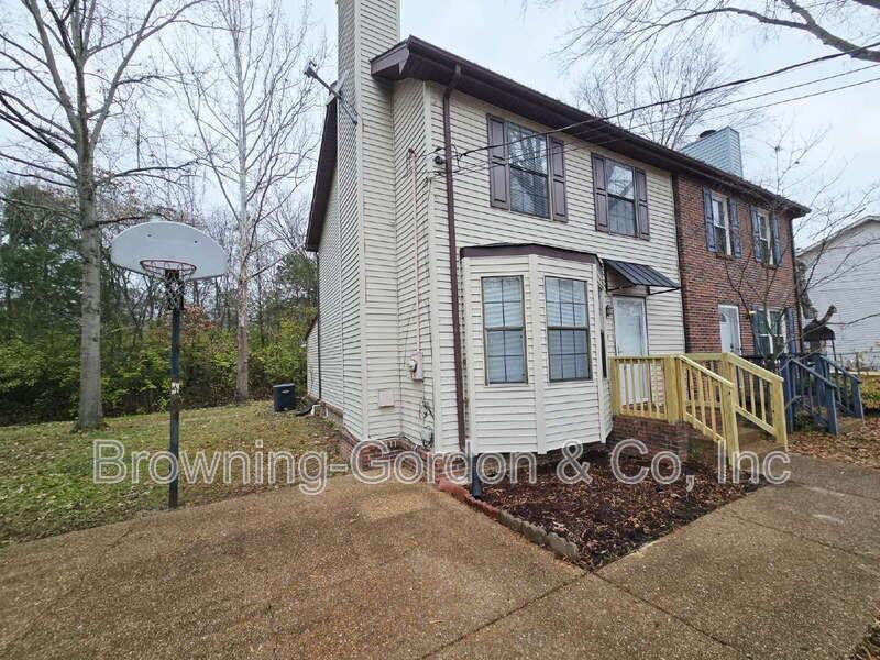 251 Colt Dr - Photo 2 of 17