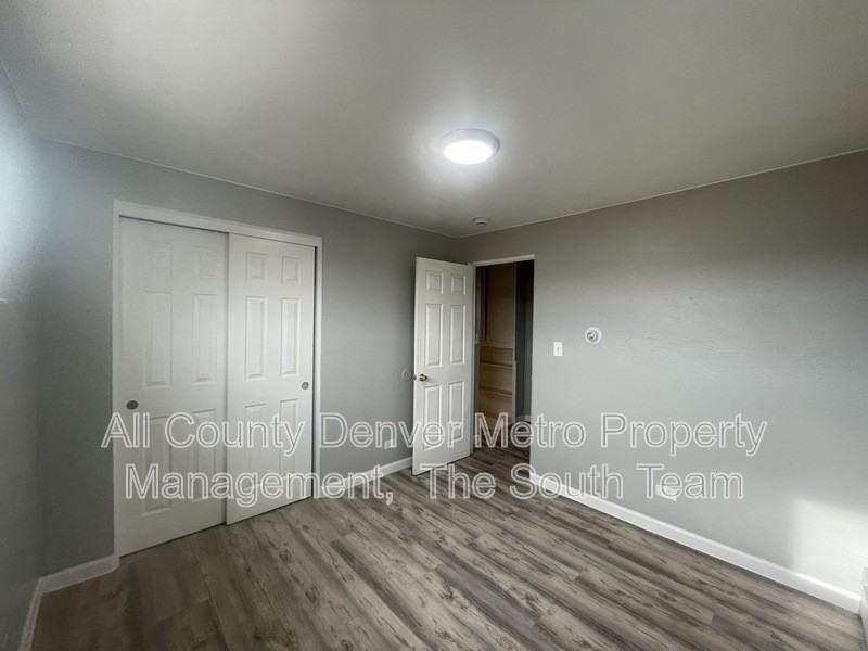 1627 Alton St - Photo 4 of 11