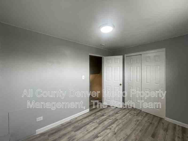 1627 Alton St - Photo 6 of 11