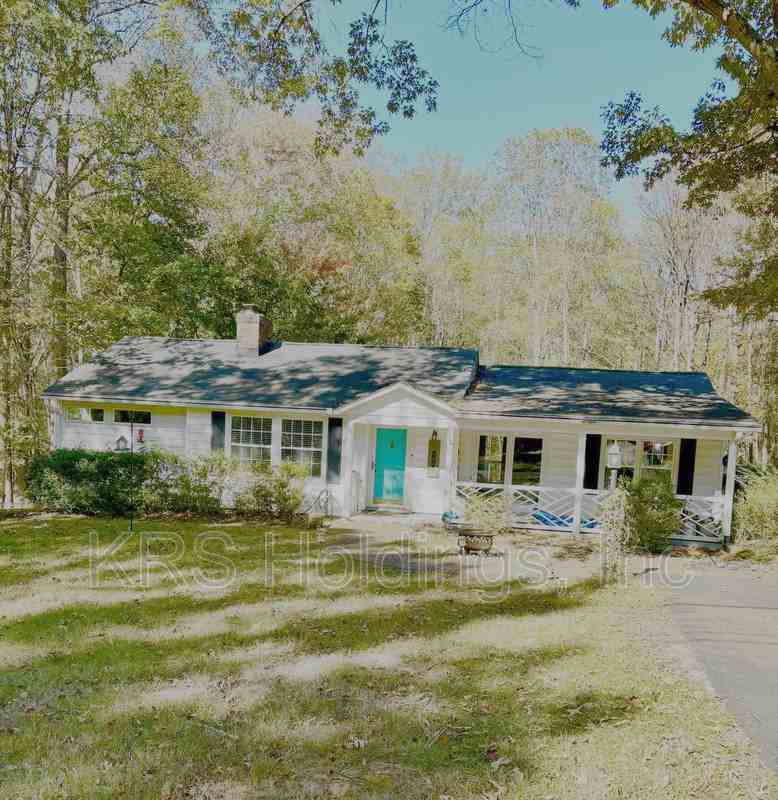 106 Woodland Dr - Photo 3 of 12