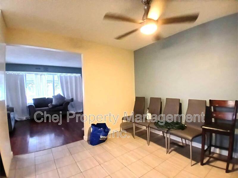 13321 Astreet Nw - Photo 3 of 23