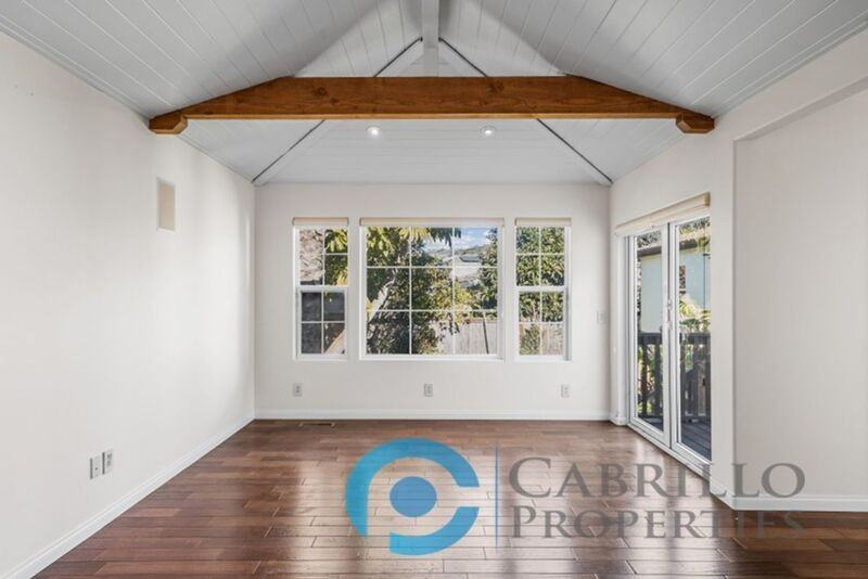 7940 La Jolla Shores Dr - Photo 4 of 31