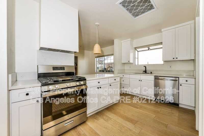 2912 Covina St - Photo 4 of 14