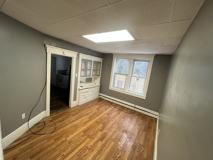443 Scott Street #1R - Photo 1 of 1