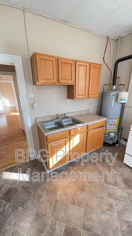 205 North Main Street #1B - Photo 2 of 36