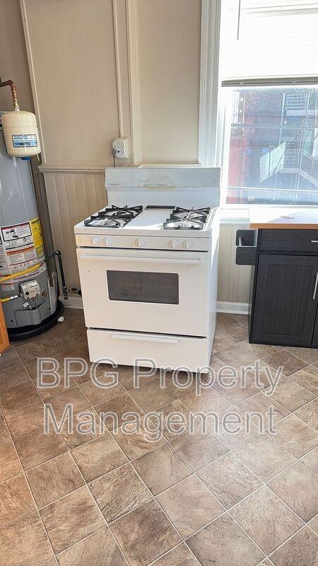 205 North Main Street #1B - Photo 3 of 36