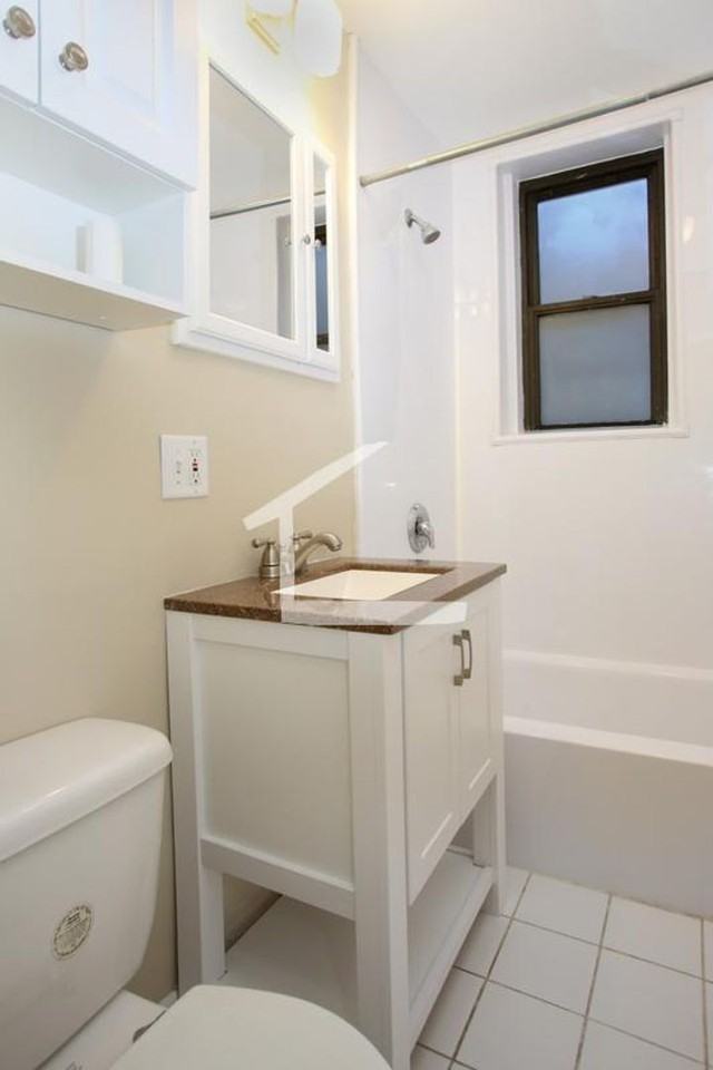 20 Burbank Street - Photo 4 of 7