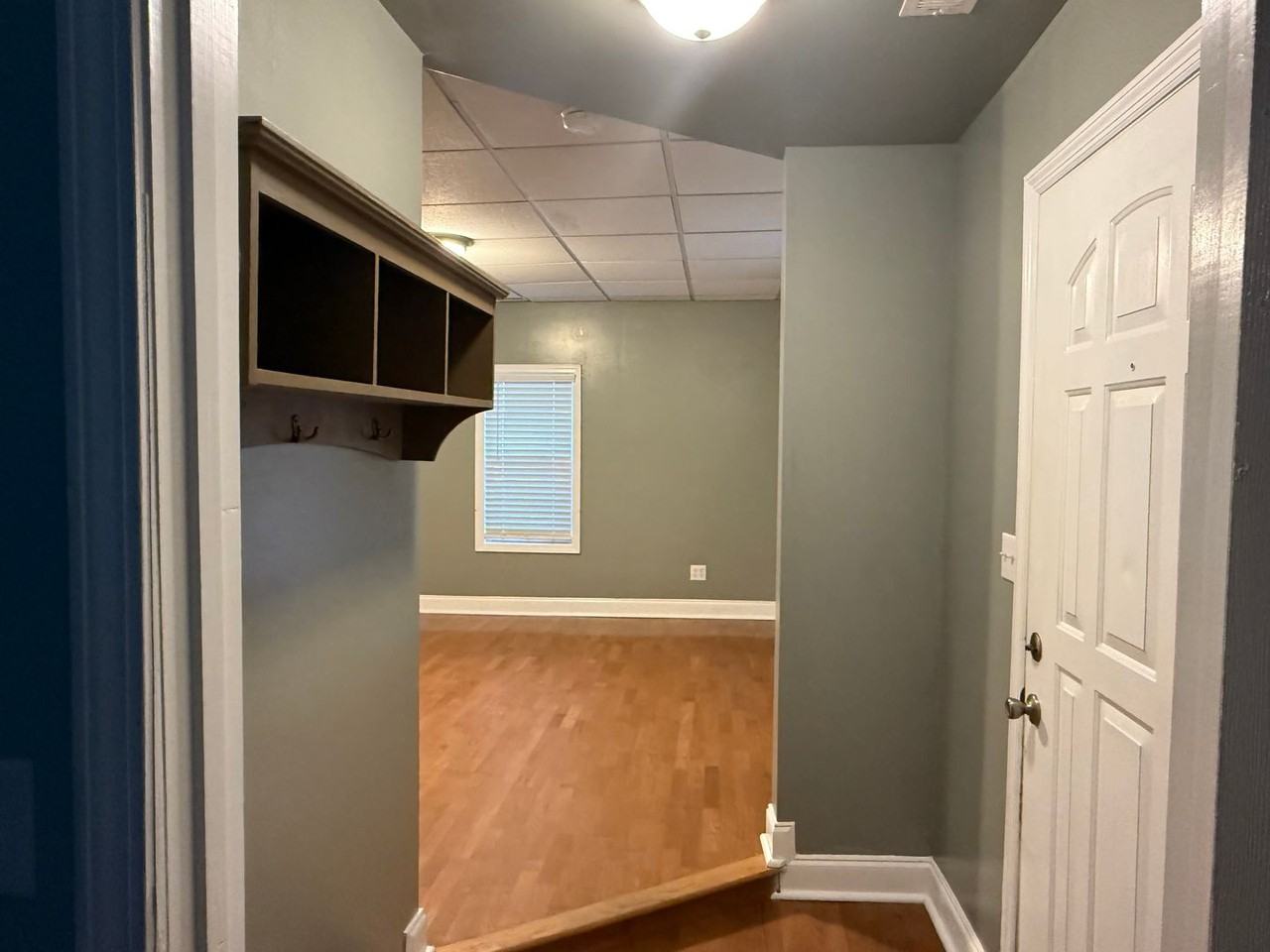 403 403 W. Poplar - Photo 4 of 21