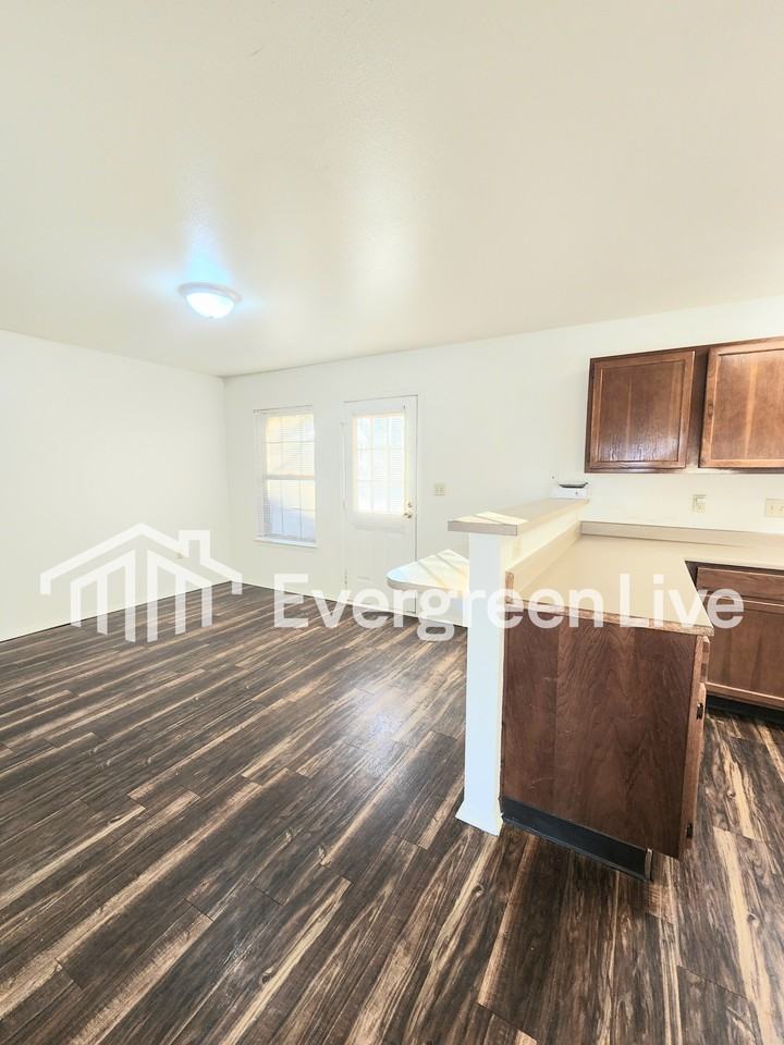 4204 Brians Way - Photo 6 of 27