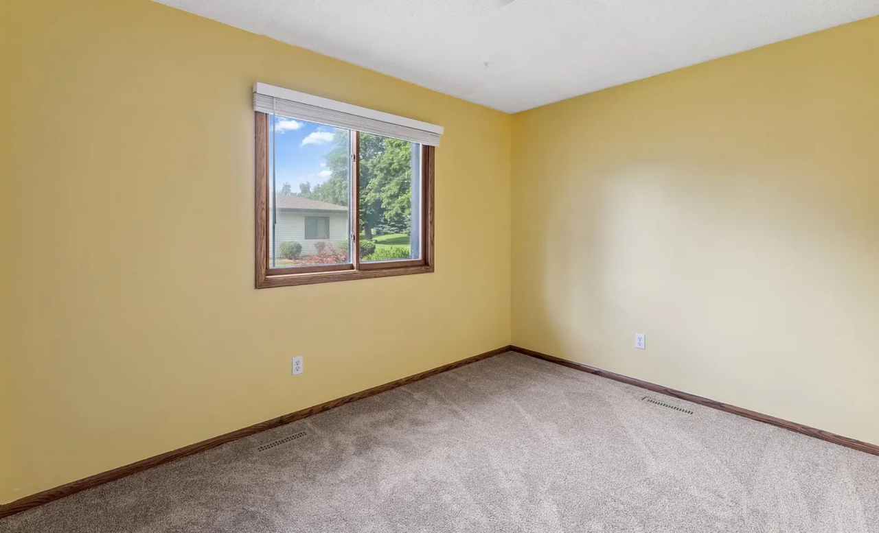 7929 85th Court North - Photo 6 of 9