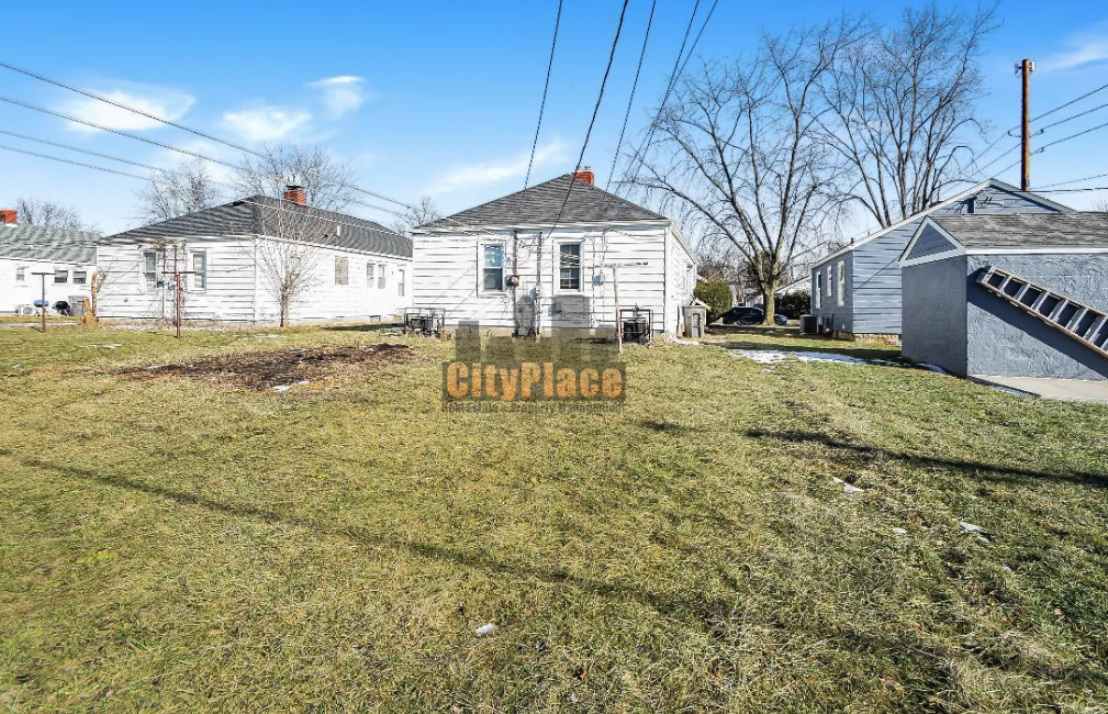 1434 North Denny Street - Photo 4 of 11