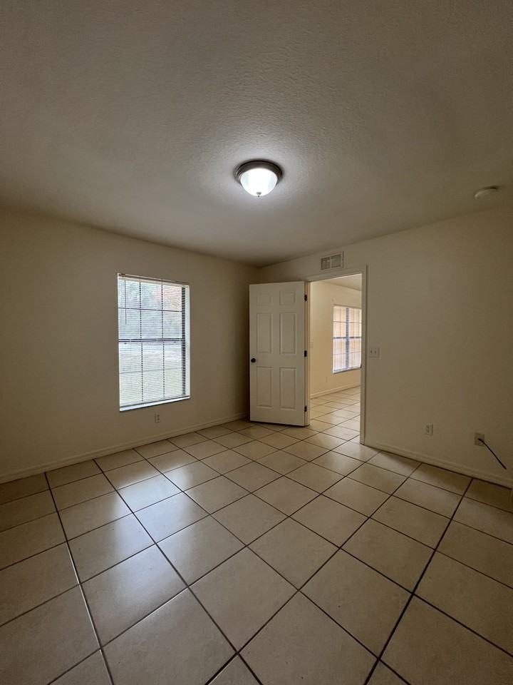 9662 W Dunnellon Rd - Photo 4 of 17