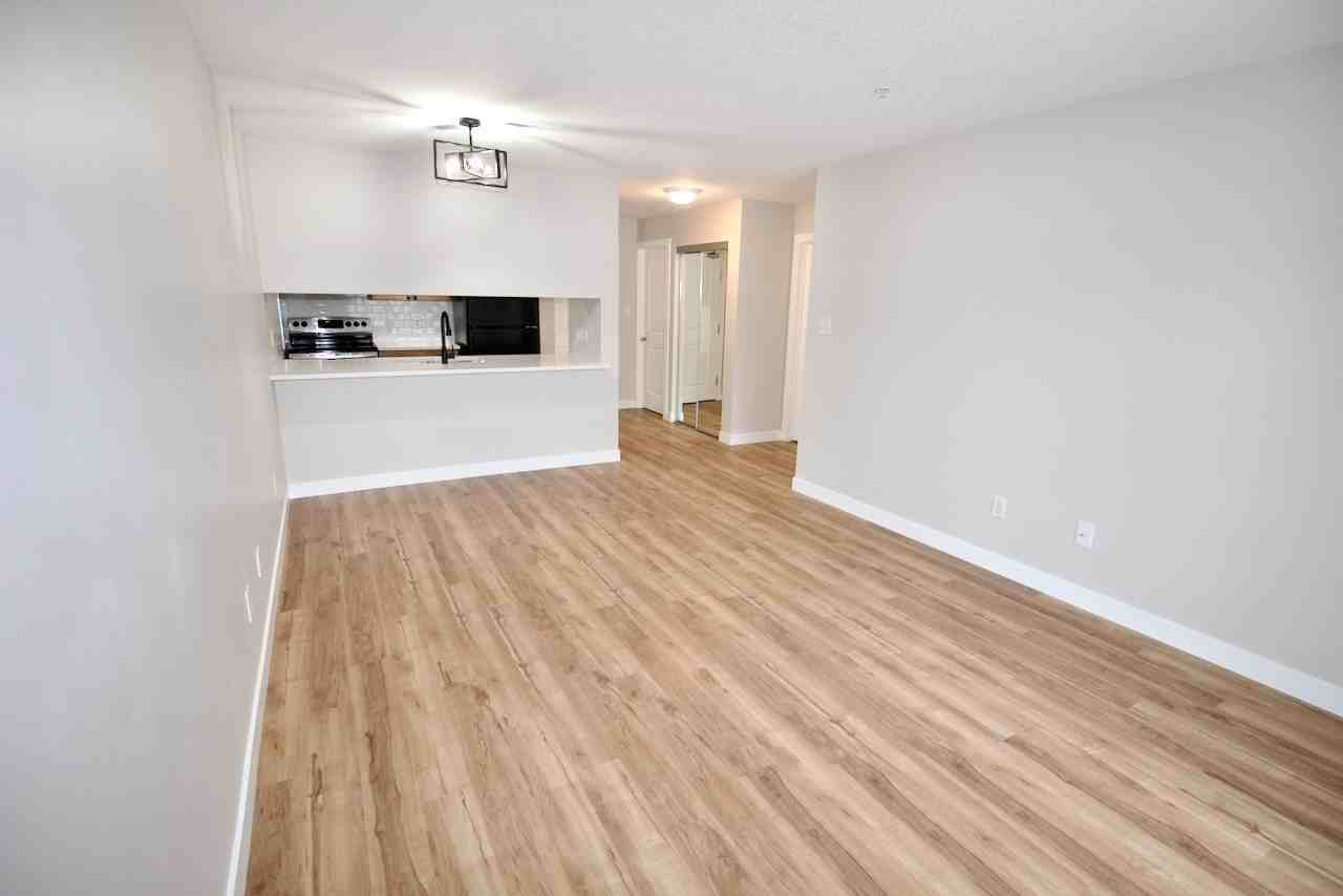 99 Woodsmere Close - Photo 4 of 26