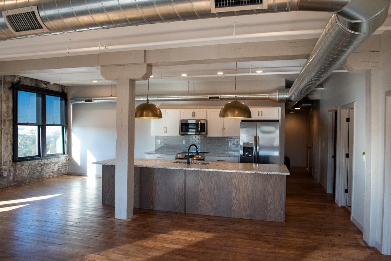 View 21 - Photo 2 of 50