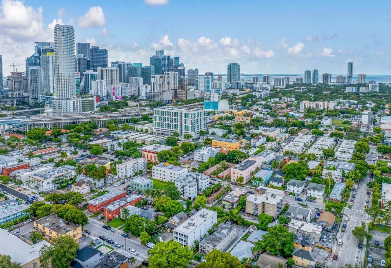 444-542 SW 3rd Street - Photo 5 of 7