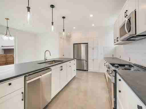 7006 Bennett - Photo 3 of 12