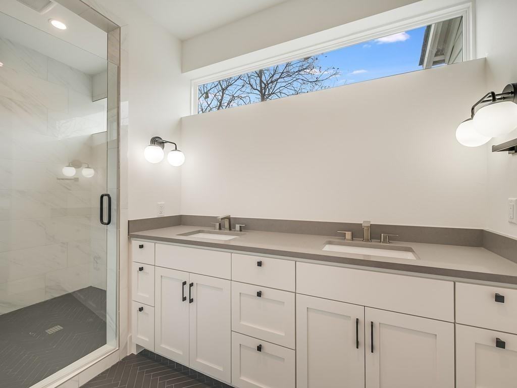 7006 Bennett - Photo 7 of 12