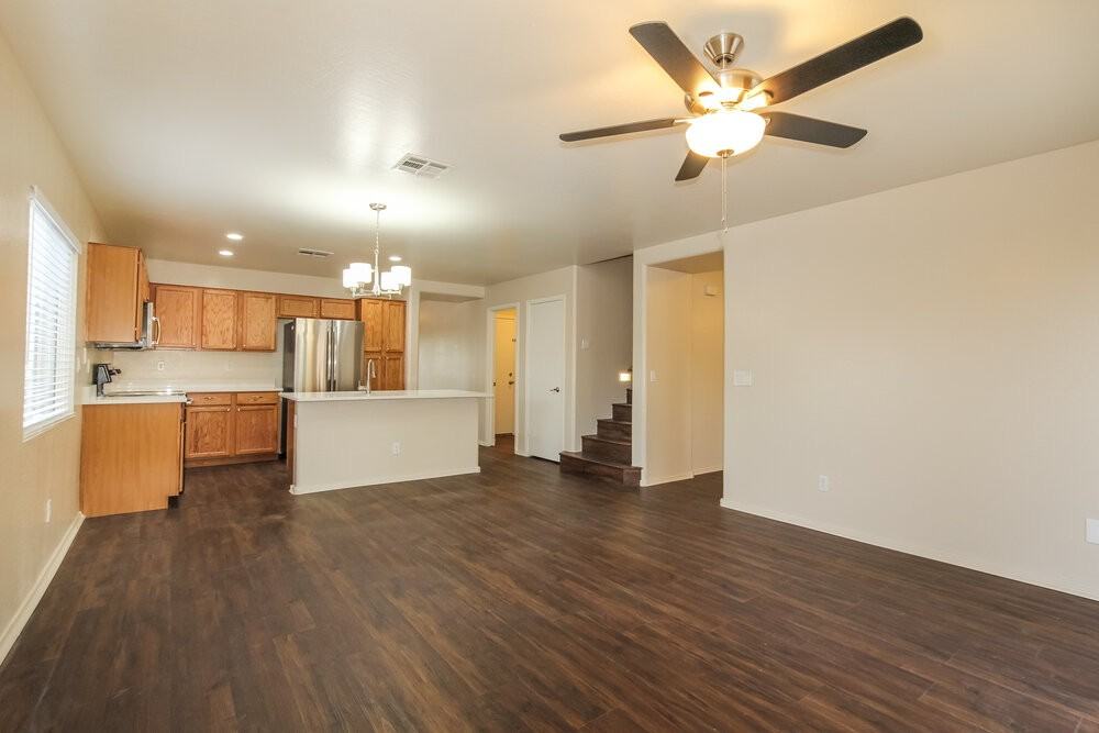 22740 W Mohave St - Photo 7 of 17