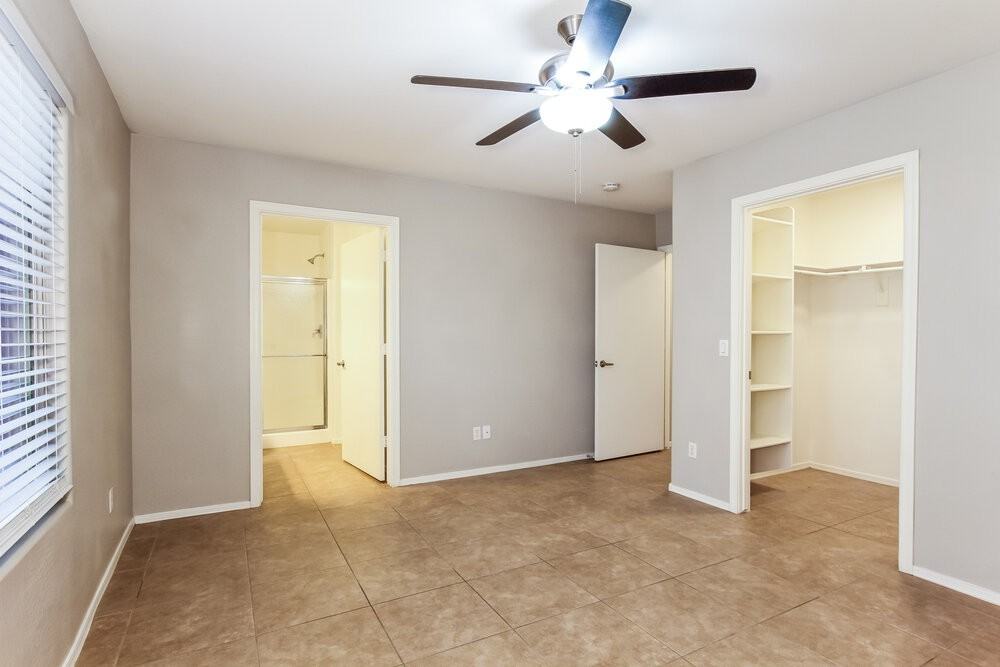 2541 S De Soto Rd - Photo 7 of 16