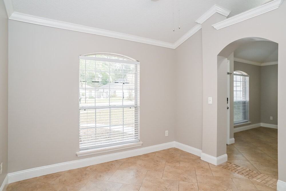 3015 Hickory Glen Dr - Photo 5 of 17