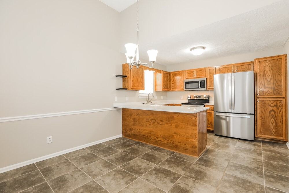 1774 N Cove - Photo 7 of 15